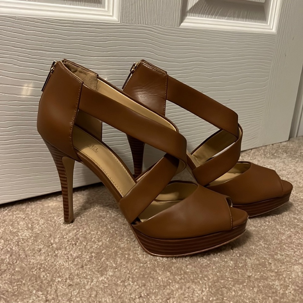 Michael Kors Brown strappy heels